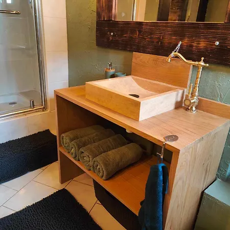 Holiday home Domaine Des 7 Cepages Arsonval